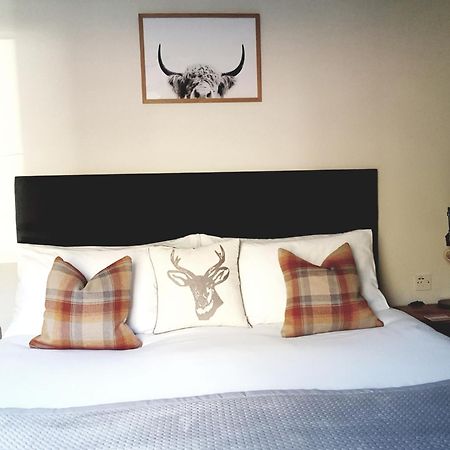 Bed and Breakfast Airanloch, Loch Ness, Adult Only Lochend Номер фото